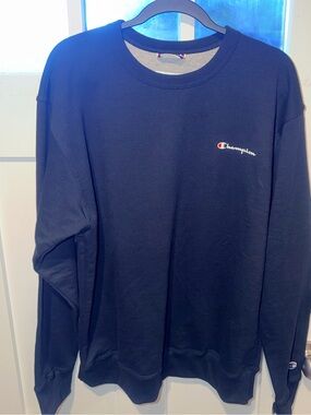 Champion Men's Dark black Crewneck Sweatshirt with Script Logo